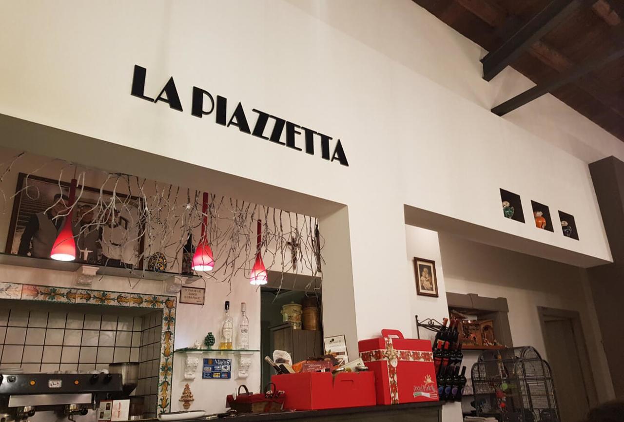 קלטג'ירונה Affittacamere La Piazzetta מראה חיצוני תמונה