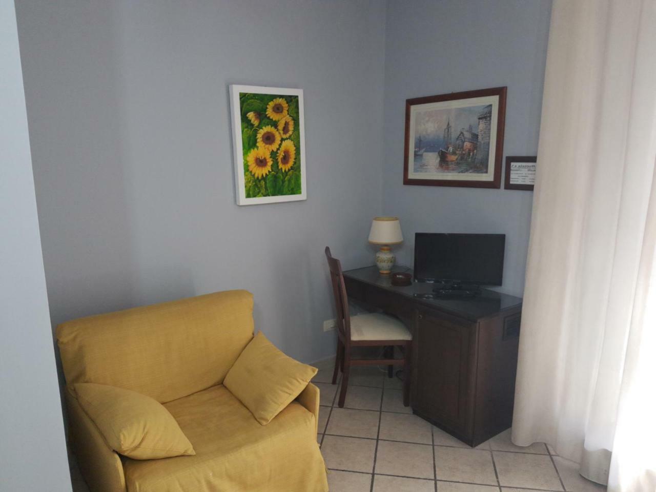 קלטג'ירונה Affittacamere La Piazzetta מראה חיצוני תמונה